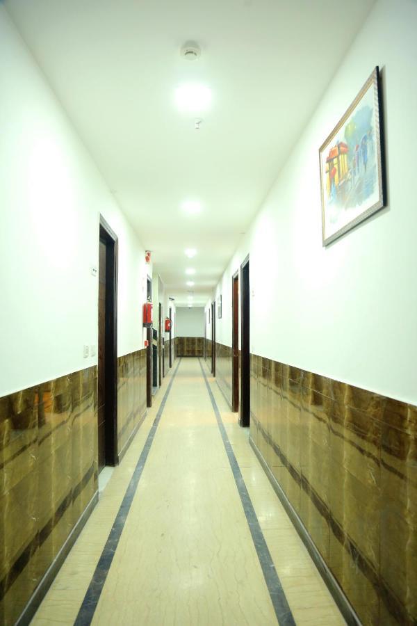 Aerocity Hotel Jindal Palace Delhi- A Well Hygiene Property"All Staff Vaccinated " Νέο Δελχί Εξωτερικό φωτογραφία