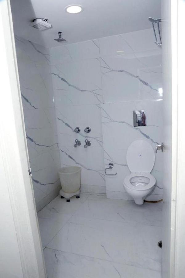 Aerocity Hotel Jindal Palace Delhi- A Well Hygiene Property"All Staff Vaccinated " Νέο Δελχί Εξωτερικό φωτογραφία